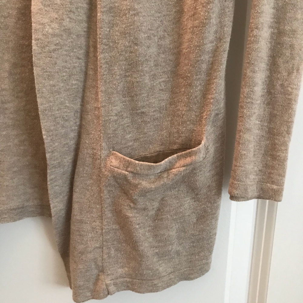 GAP tan cardigan / sweater